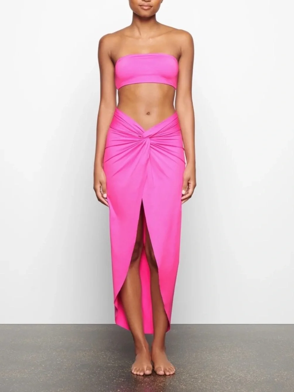 SKIMS 29 waistline inch